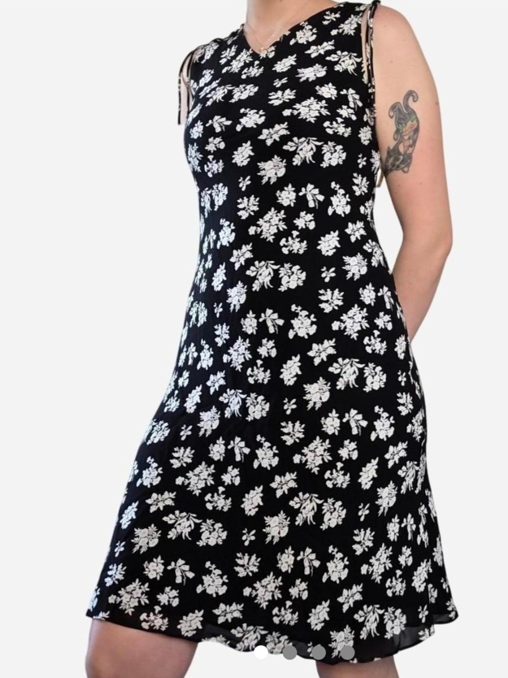 Petite Sophisticate Black & White Floral Tie-Shoulder Midi Dress